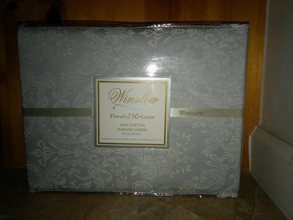 Winslow Sateen Sheets - King Size - 250 Thread Count - 100% Cotton - Image 2 of 4