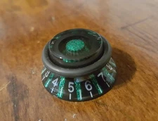 4 Guitar Speed Grip Top Hat Push/Pull Knobs..Green Fk/Black...  JAT 