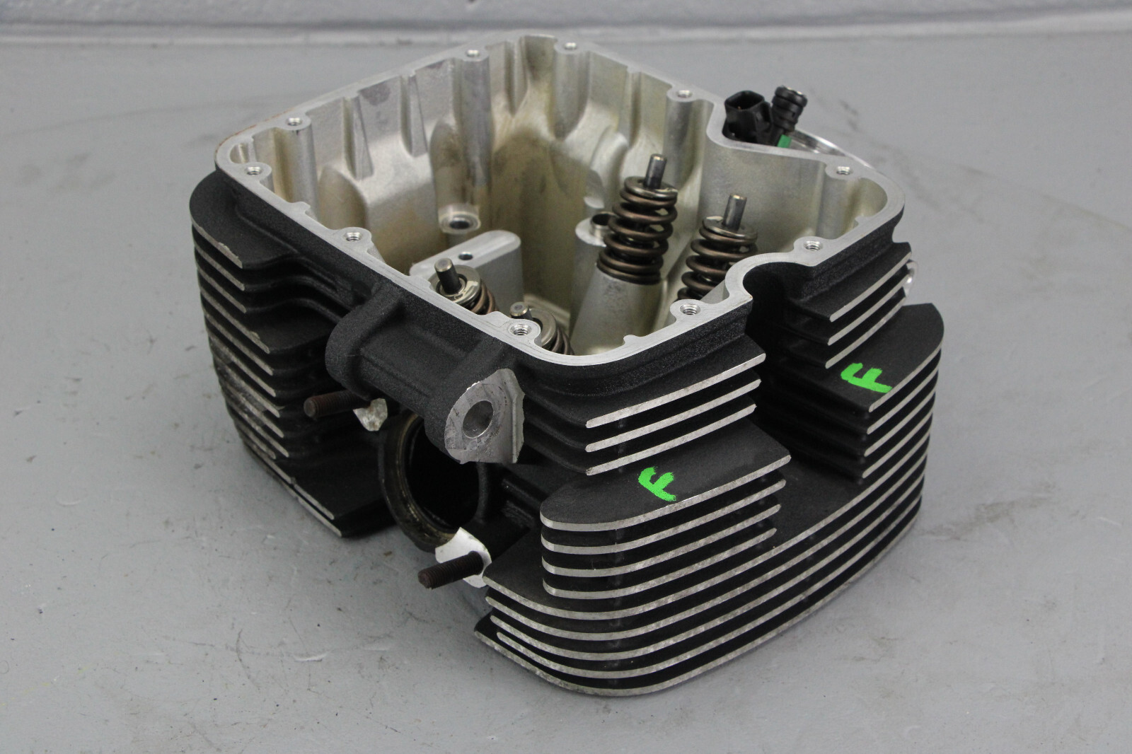 2008-2017 Victory Front Cylinder Head 3022599 With Valves #2 for 