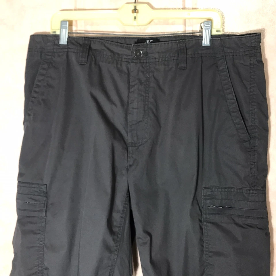 Pantalones Cortos Chinos Calvin Klein CK Para Hombre Adulto Talla 36 Verde Informal Golf Foto 2 de 4