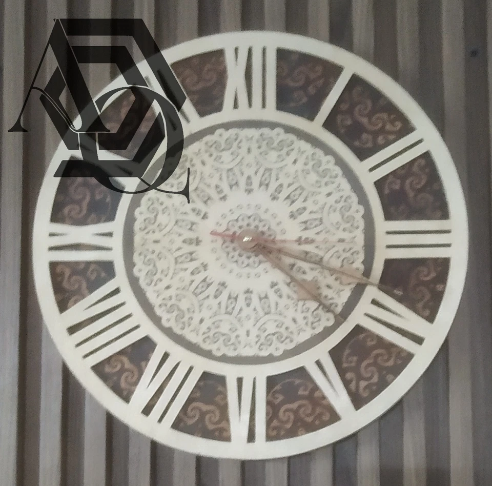 WALL CLOCK WOODEN CRAFT - Image 2 of 4