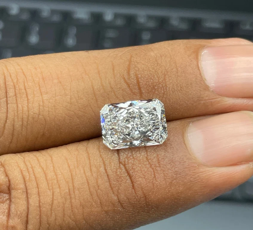 3.48 Ct RADIANT Cut 8x10 F Color VS1 Clarity Certified Lab Grown CVD Diamond - Image 3 of 4