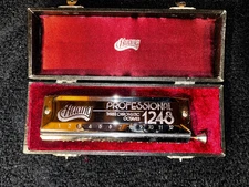 Huang Professional Chromatic  3 Octaves 1248 Harmonica Vintage Original Box.