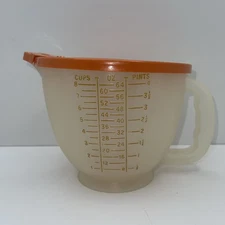 Tupperware Orange 8 Cup Measuring Bowl 1977 Vtg Mix-N-Store 500-3 with Lid 696-1