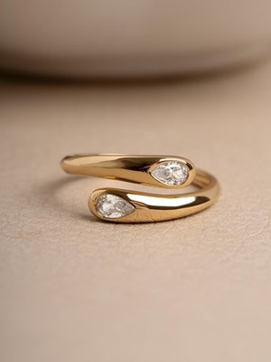 2Ct Pear Cut Simulated Diamond Women's Pretty Bypass Ring 14K Yellow Gold Plated