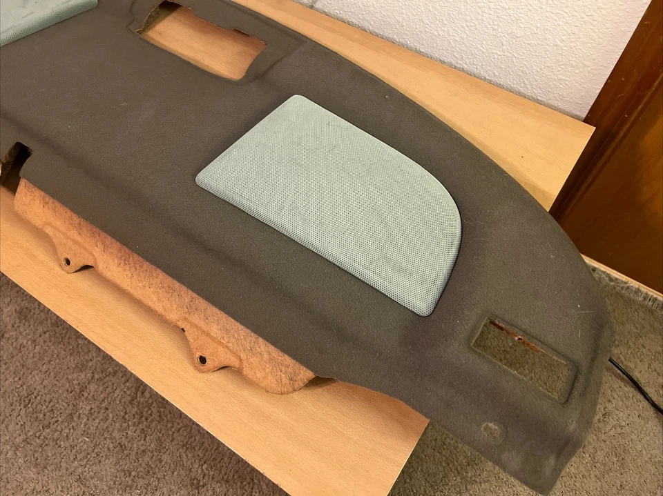 1992-1996 OEM Lexus ES300 Rear Speaker Trunk Deck Third Brake Cover Lid Trim TAN - Image 2 of 4