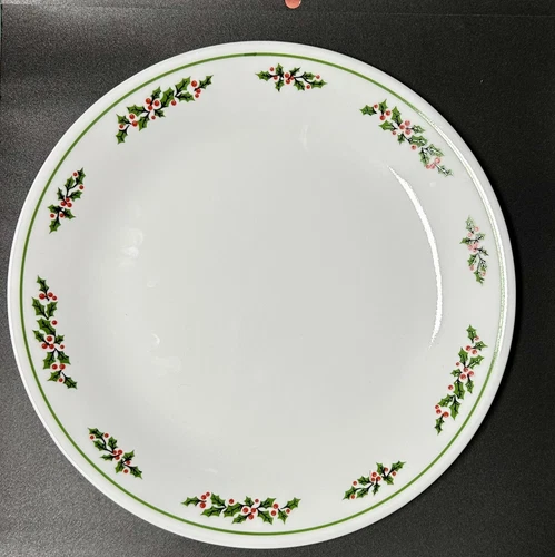 Vintage Corelle Christmas Winter Holly or Holly Days Plate