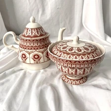 HARRY and DAVID  Red & White Porcelain Teapot For One & Sugar Bowl