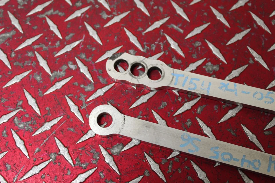 GSXR 600 750 2001-2005 3 orificios eslabones de descenso listos para instalar kp Foto 4 de 4