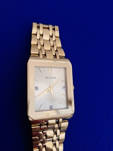 Bulova Quadra Quartz Diamond Champagne Dial Men's Watch Need repairs selling as - Picture 2 of 8