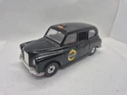 CORGI Austin London Taxi Radio Taxis Vintage 4" Diecast Car