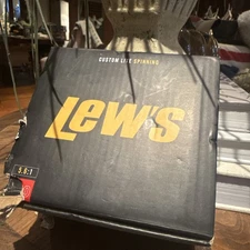 Lews Custom Lite CL100 CL 100 5.6:1 Spinning Reel New Free Shipping