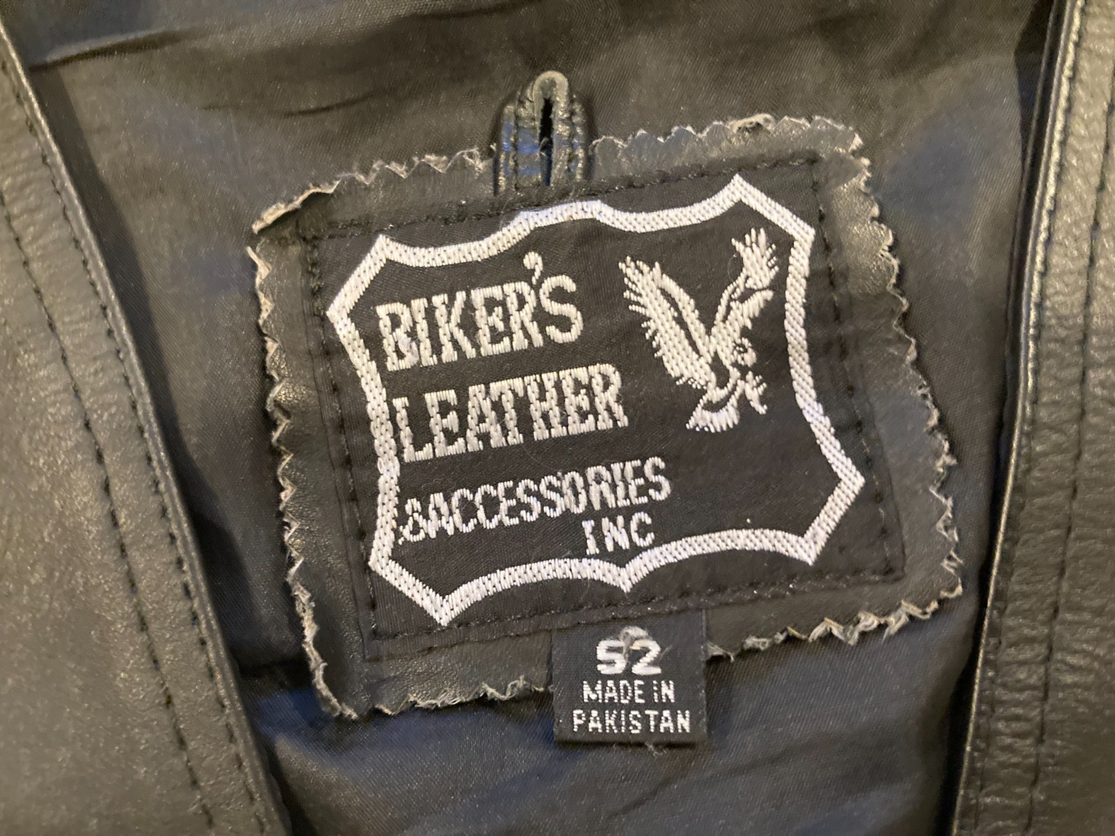 Bikers Leather Eagle Patch Black Leather Vest Men… - image 2