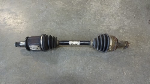BMW X3 E83  3.0xd Antriebswelle Abtriebswelle Gelenkwelle vorne links 3450563