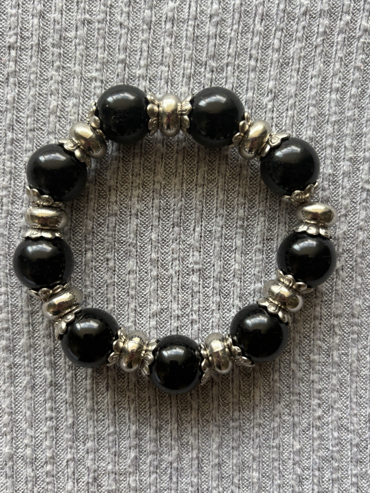 Vintage silver tone floral & black beaded chunky stretch bracelet