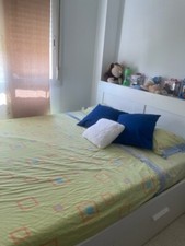estructura de cama de matrimonio con