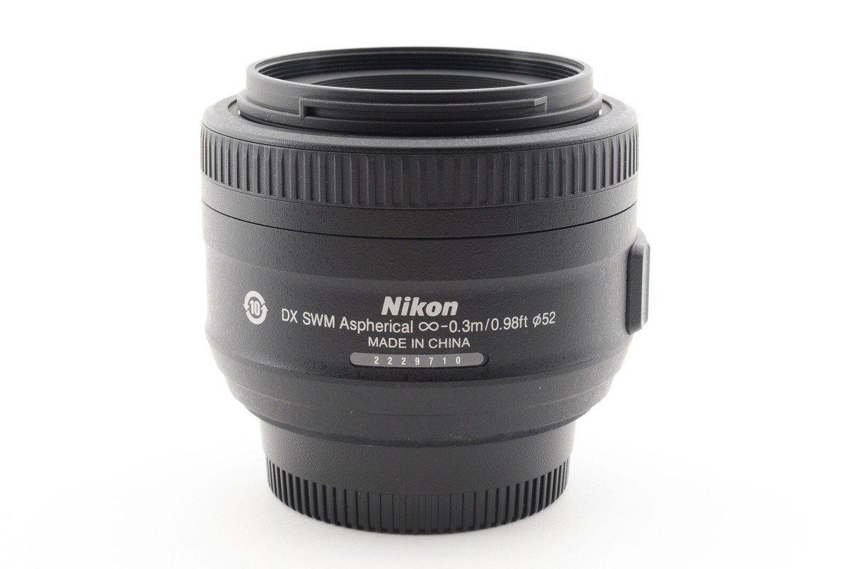 Nikon F 一眼レフカメラ 35mm Nikon AF-S DX Nikkor 35mm f/1.8 G DX Lens w/ hood F Mount
