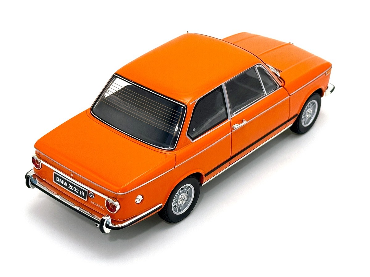 Kyosho 1:18 BMW 2002 TII Orange Diecast Model Metal Car 08543P | eBay