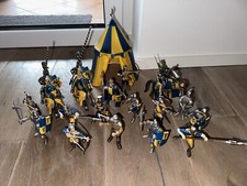 17 SCHLEICH LÖWEN RITTER REITER Pferde Soldaten Fahne TUNIER Zelt GELB BLAU