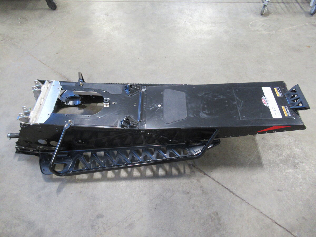 EB1225 2014 14 YAMAHA SR VIPER 1000 XTX 141 TUNNEL VIN EB1225 2014 14 YAMAHA SR VIPER 1000 XTX 141 TUNNEL VIN