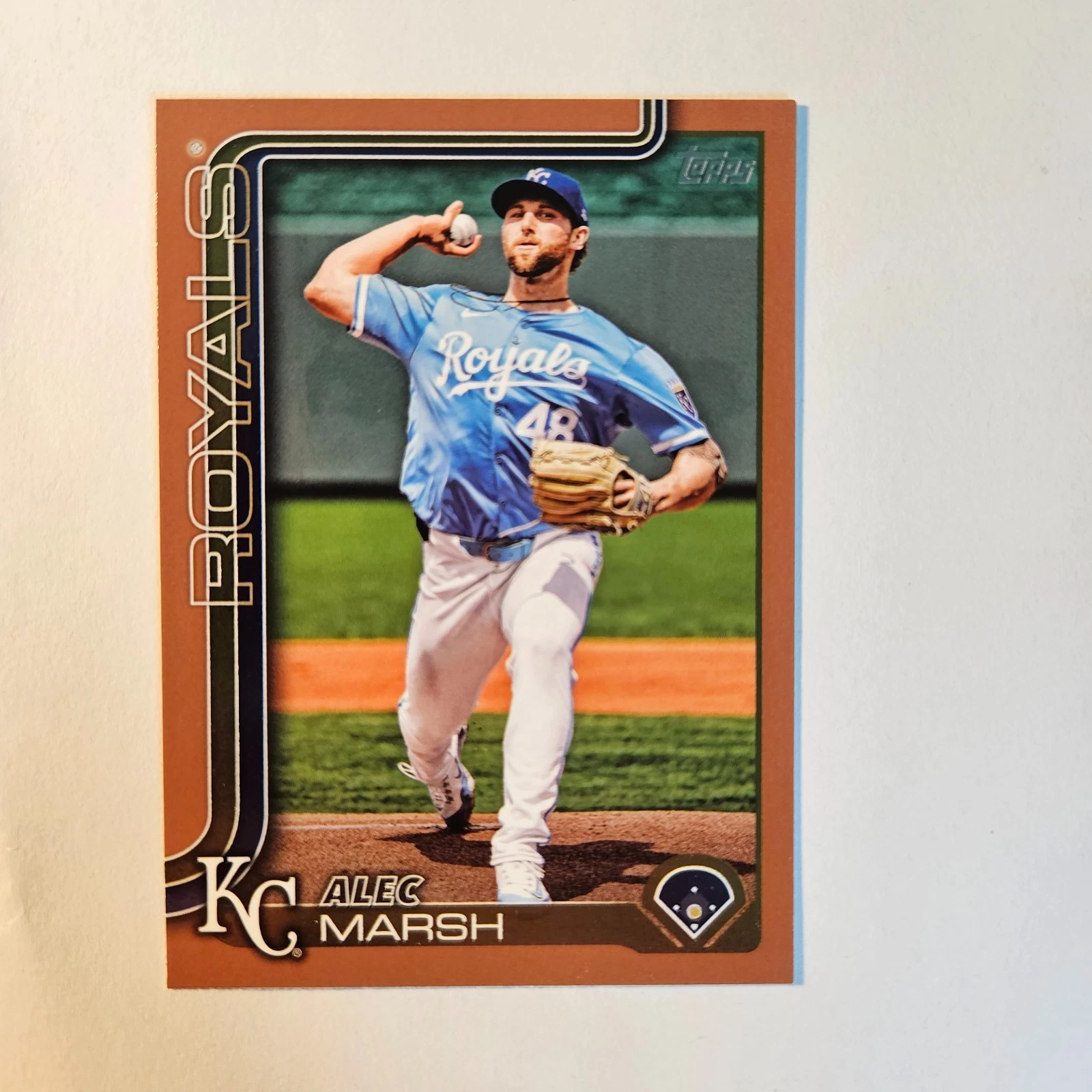 2025 Topps Gold SP Alec Marsh #607 #/2025 Royals