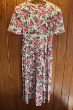 VTG JESSICA HOWARD BY MITCHELL RODBELL FLORAL ROSES PRINT DRESS SZ 6 P MADE USA