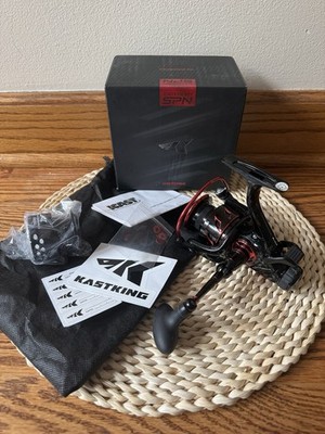 KastKing Sharky Baitfeeder III 3000 5.1:1 Spinning Fishing Reel + Spare Spool