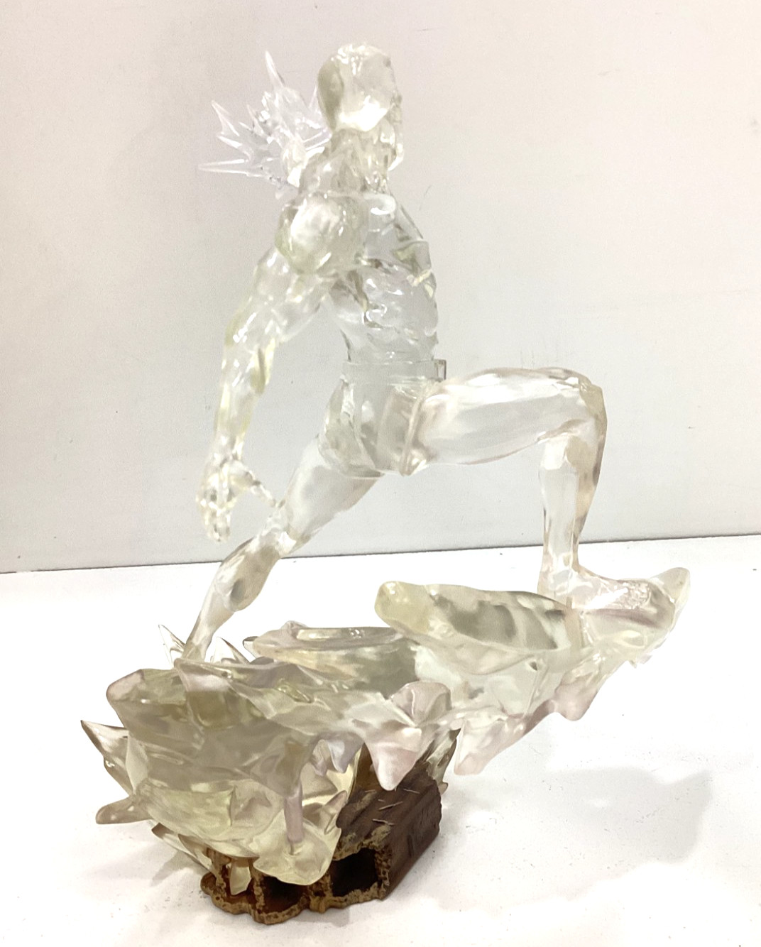 IRON STUDIOS BDS ICEMAN COLLECTIBLE 1:10  STATUE MIB