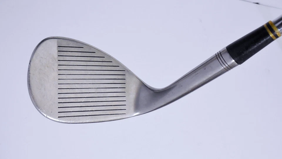 Spalding Johnny Miller Utility Wedge 58* Dynamic Gold 35.75" - Image 3 of 4