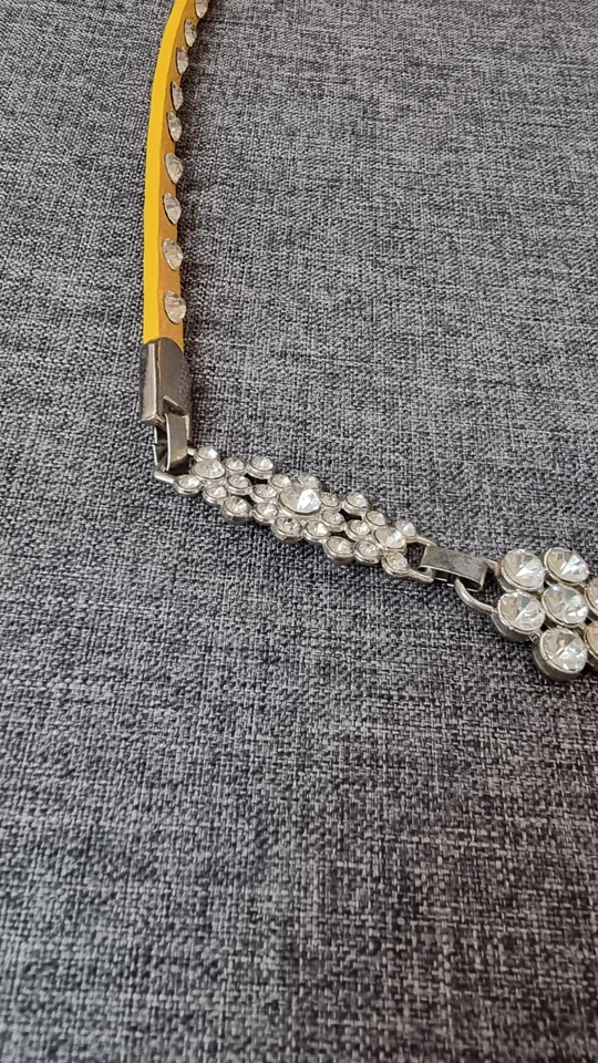 Damen Gürtel Gelb Marke Kezo Neu 114cm mit Strasssteine Art 24/873 - Bild 3 von 4