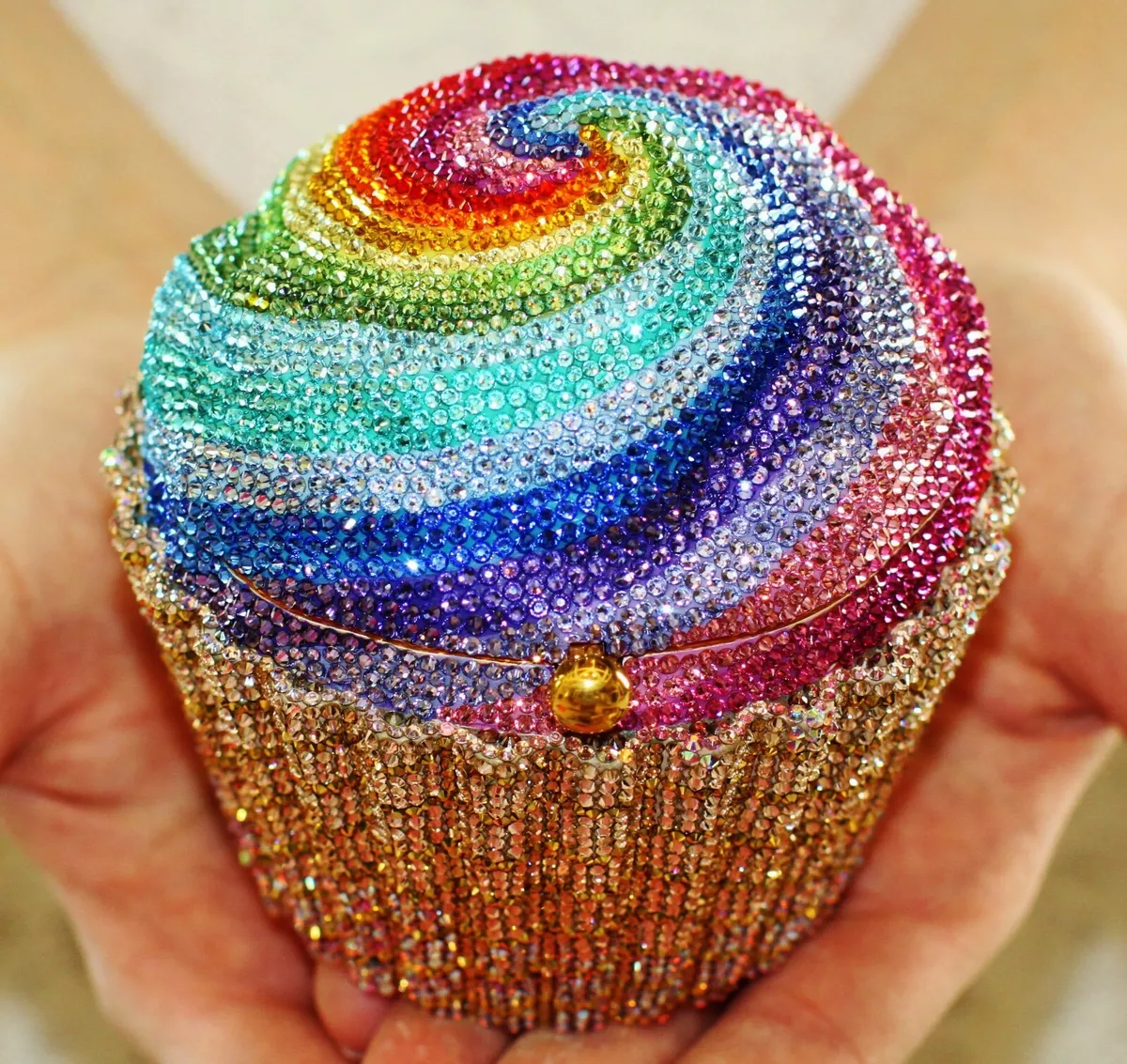 JUDITH LEIBER VIBRANT SWAROVSKI CRYSTAL RAINBOW SWIRL CUPCAKE MINAUDIERE  CLUTCH