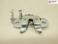 Fermeture selle (Peugeot - Kisbee 4 Temps Injection 50 2018 - 2020)