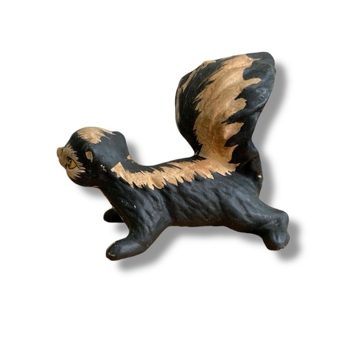 Vintage Ceramic Skunk Figurine MCM 654 Cute - Picture 4 of 7