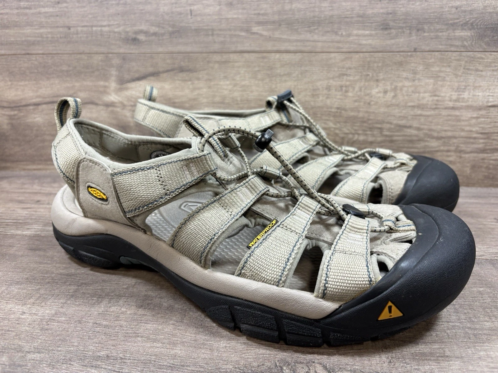 Keen Newport H2 Waterproof Sport Sandals Hiking Beige Shoes Nylon Mens Size 14