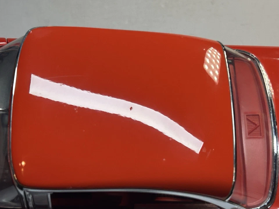 Sun Star Platinum 1956 Lincoln Premiere Hardtop Rare Solid Coral Color 1:18 - Image 3 of 4