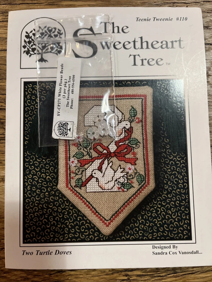 The Sweetheart Tree ~ Teenie Tweenie 12 DAYS OF CHRISTMAS NEW with embellishment - Image 3 of 4