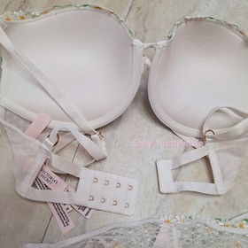 Victoria's Secret Dream Angels Push Up bra set embroidery daisy white floral