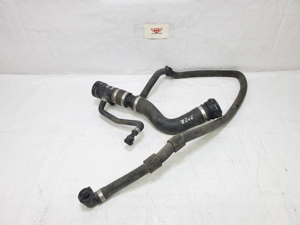 2013-2016 BMW 328i Engine Radiator Coolant Pipe Hose OEM 7589953 — 第 3/4 张图片