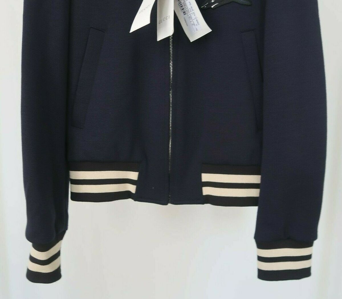 GUCCI sz IT 44 US XS Mens Navy Shark Logo Patch Zipped GUCCI sz IT 44 US XS Mens Navy Shark Logo Patch Zipped