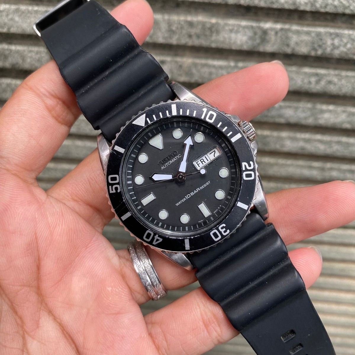 RARE Seiko Diver Automatic 7s26-0040 Day Date Sea Urchin