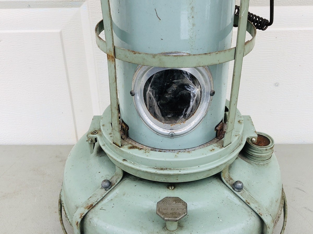 ストーブ Aladdin. Blue Flame Heater. 39 aladdin blue flame kerosene heater series39 - YouTube