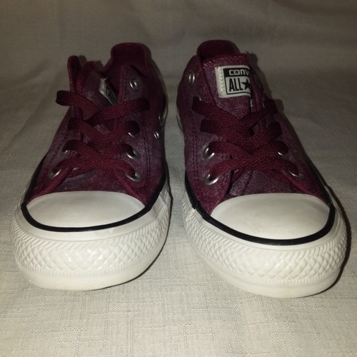 Converse Chuck Taylor All Star Shoes Ox Low Top Maroon Silver Women's Size 6 EUC - Picture 6 of 12