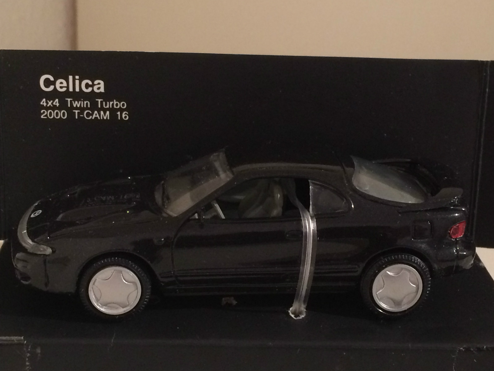 ミニカー TOYOTA SUPRA 2.5GT TWIN TURBO R 1990 TOYOTA | gamas43