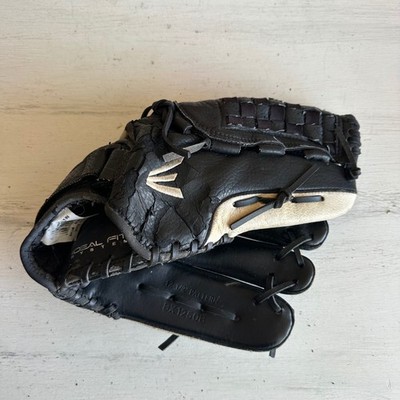 Easton BX1250B Baseball Softball Glove 12.5'' RHT Black Cream Ideal Fit System