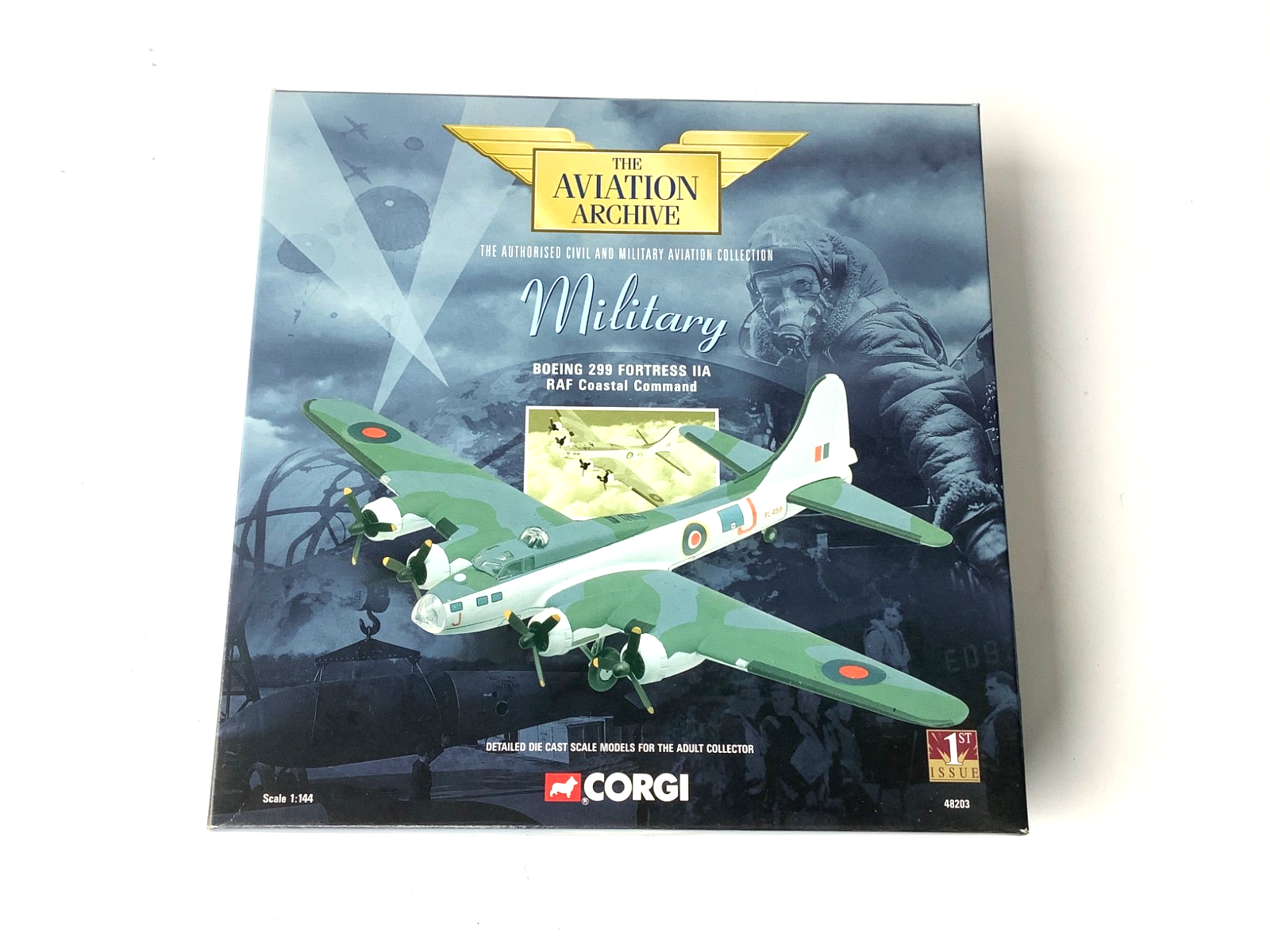 Corgi 42303 1:144 Boeing 299 Fortress IIA RAF Coastal Com Box & certificate ONLY
