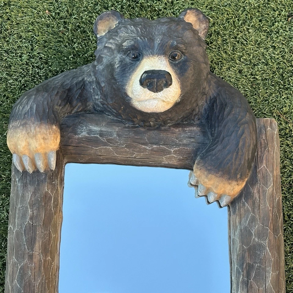 "Espejo de pared vertical Black Bear aspecto de madera tallada resina decoración de cabina de troncos 25"" x 15""" Foto 2 de 4