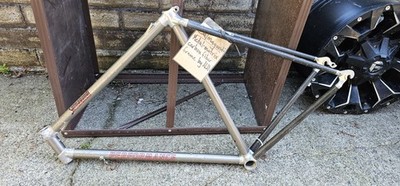 Allumaqundi metal-matrix carbon fiber frame by All PERFORMANCE