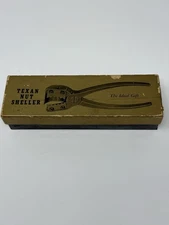 Vintage 1960's Texan  Nut Sheller Cracker in Original Box