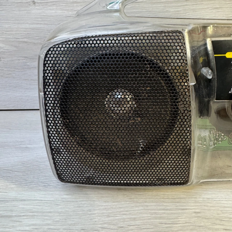 Freeplay Clear Transparent Self Powered Energy Wind Up Solar Power AM FM Radio - Image 2 of 4