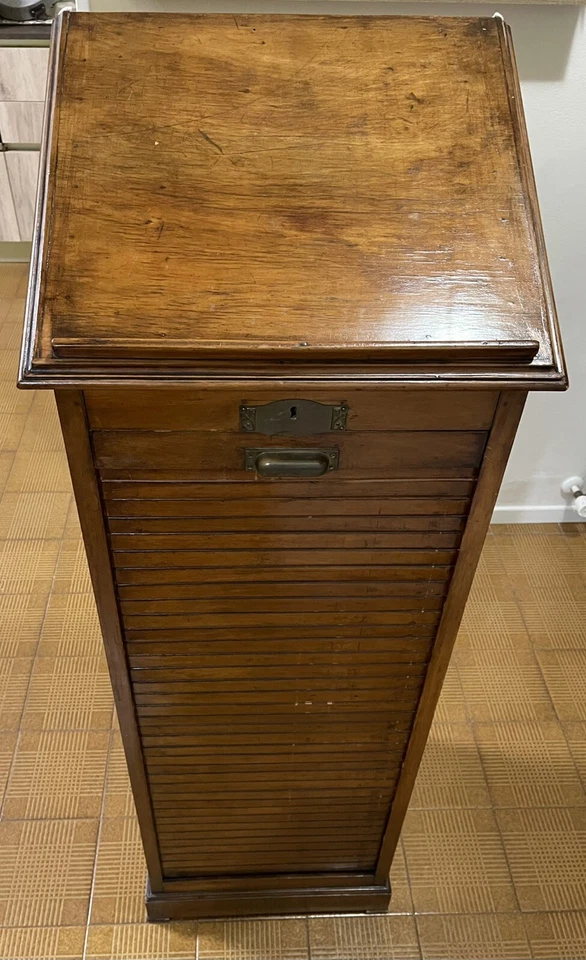 Mobile schedario a serranda con cassetti e ripiano inclinato - Immagine 3 di 4